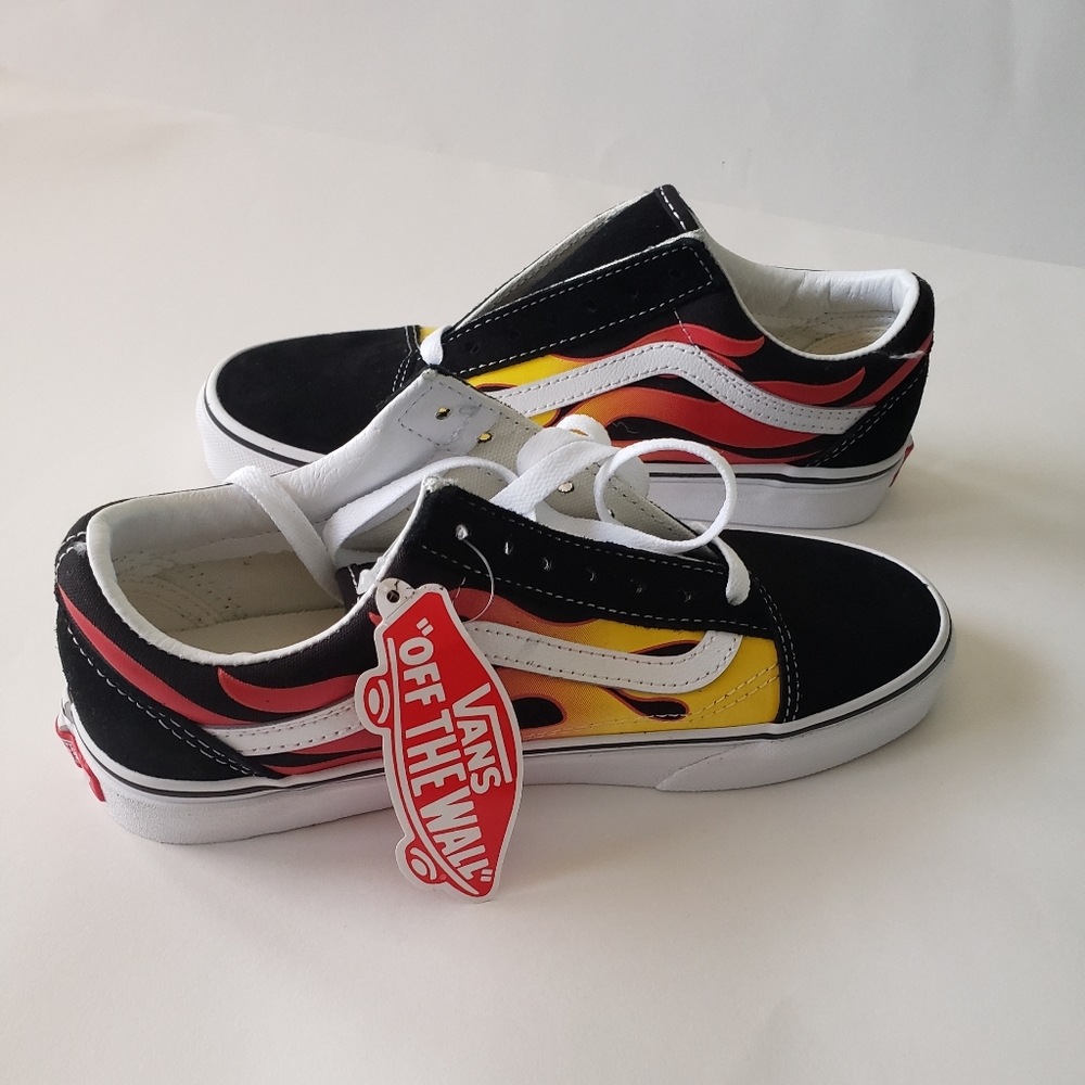 Vans Flame Old Skool Black/True White Skate Shoes